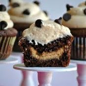 Peanut Butter Chocolate Cupcakes
