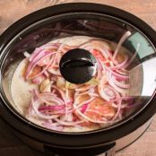 Slow cooker garlic ale beef sliders recipe