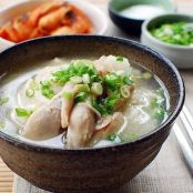 Dak Gomtang (Korean Chicken Soup)