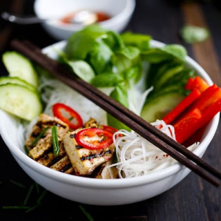 Vietnamese Vermicelli Bowl