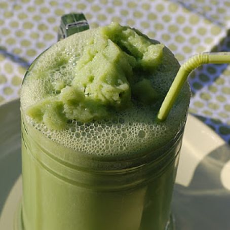 Healthy Vegan Shamrock Shake Redo