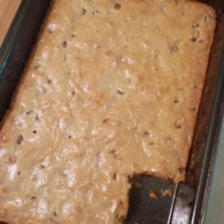 Chocolate Chip Graham Cracker Blondies