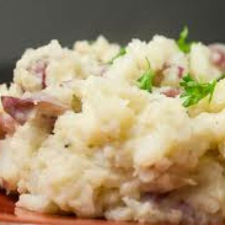 MASHED POTATOES WITH GREEN ONIONS