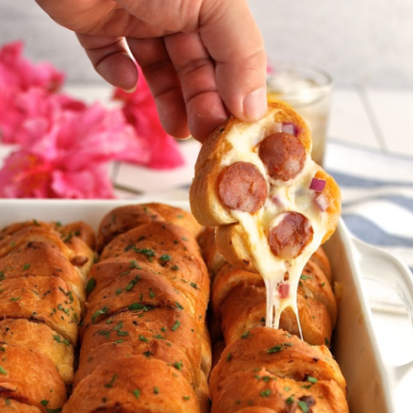 Pull Apart Garlic Pizza Bread