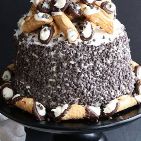 Cannoli Cake - BEST!!