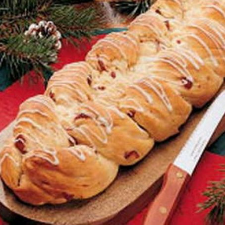 Cranberry Eggnog Braid