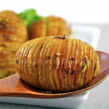 Spiced Mini Hasselbeck Potatoes