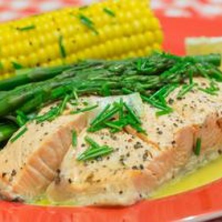 Salmon With Asparagus and Chive Butter Sauce