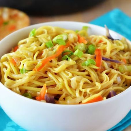 CHOW MEIN