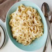 Easy Fettuccine Alfredo
