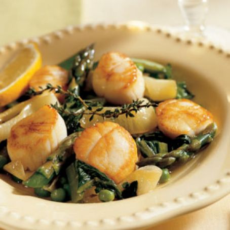 Sea Scallops with Vegetable Ragoût