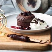 Warm Chocolate Cakes with Mascarpone Cream