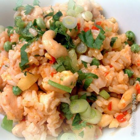 Thai-Style Chicken & Pineapple Rice