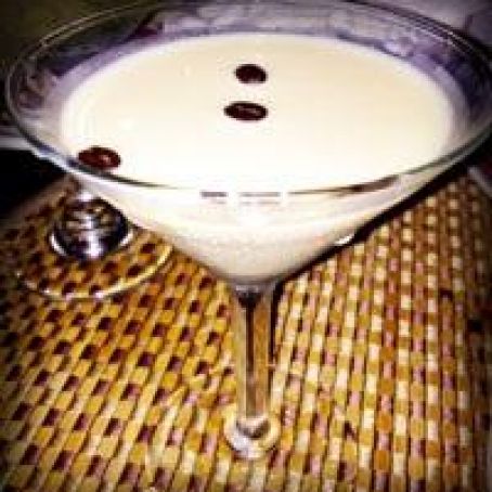 Creamy Hazlenut Espresso Martini