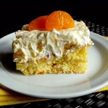 Delicious Citrus Cake with Pineapple Vanilla Frosting