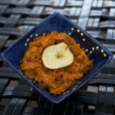 Mashed Sweet Potatoes With Honey and Caramelized Apples