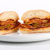 Spicy Grilled Pimento Cheese Sandwiches