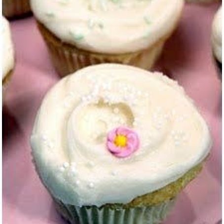 Billy's Vanilla Vanilla Cupcakes*