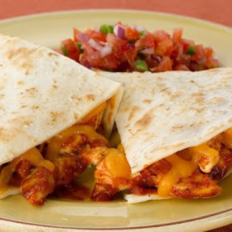 Lawry's® BBQ Chicken Quesadilla