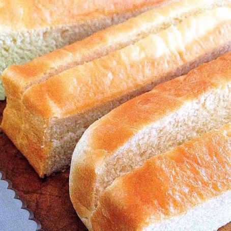 Buttery Hot Dog Buns