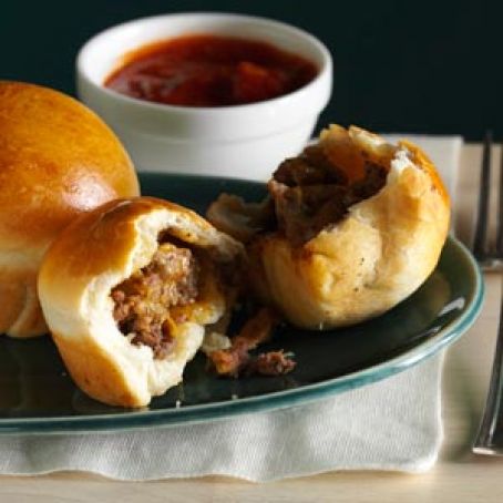 Muffin-Cup Cheddar Beef Pies Recipe