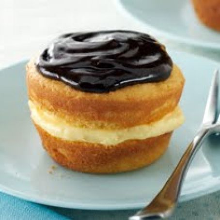 Boston Cream Pie Minis