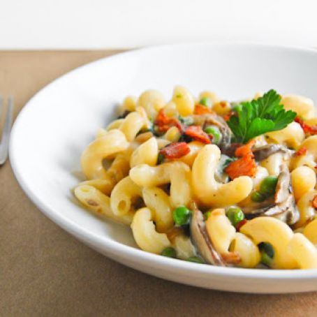 Bacon Mushroom Cavatappi