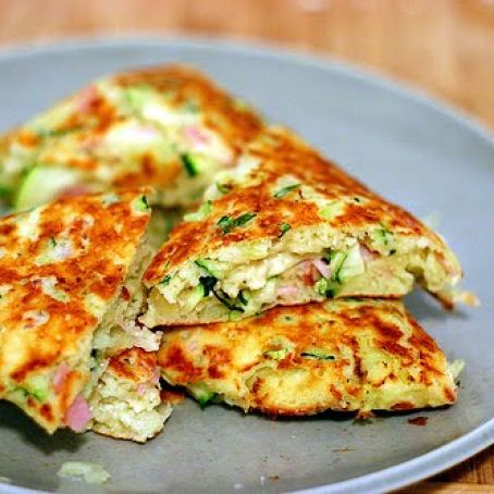 zucchini, ham and ricotta fritters