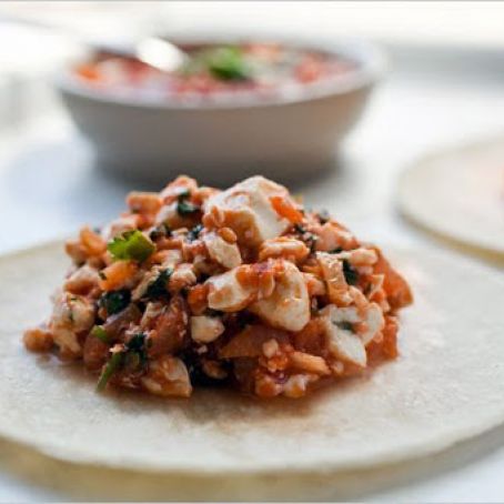 SOFT TACOS w/SCRAMBLED TOFU & TOMATOES