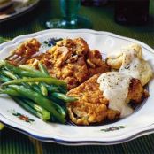 Fried Pork Chops with Cream Gravy