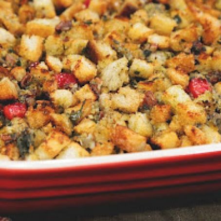 Zelda's Family-Style Thanksgiving Stuffing