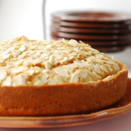 Chardonnay Cake with an Almond Sugar Crust