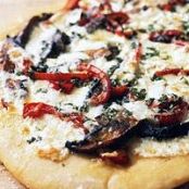 Portobello-Mushroom and Red Pepper Pizza