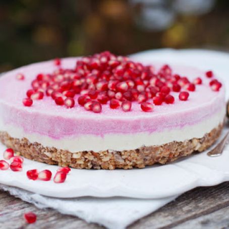 Frozen Pomegranate and Cashew Cake