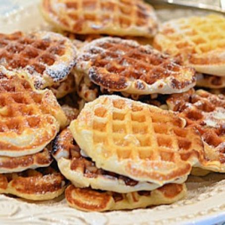 Vintage Buttermilk Sugar Waffles