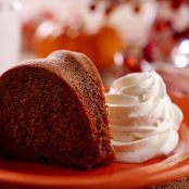 Spice Cake with Rum-Flavored Whipped Cream