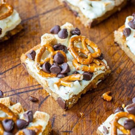 Pretzel S’mores Chocolate Chip Cookie Bars