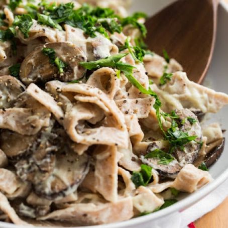 Cauli-power Fettuccine “Alfredo”