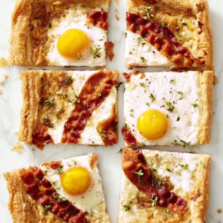 Bacon Gruyére Breakfast Pie