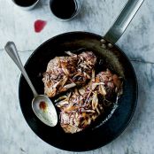 Flank Steaks with Shallot-Red Wine Sauce