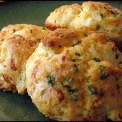 Cheddar Bay Biscuits