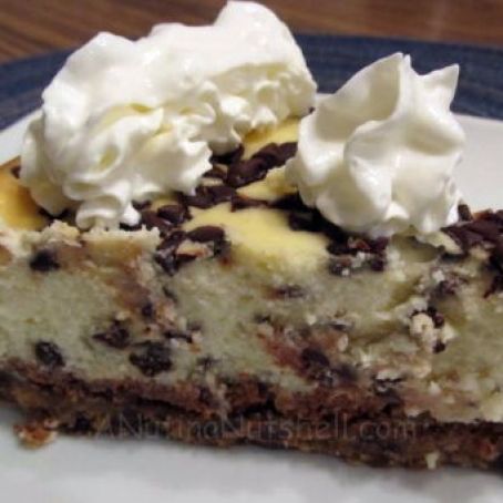 Chocolate Chip Cookie Dough Cheesecake