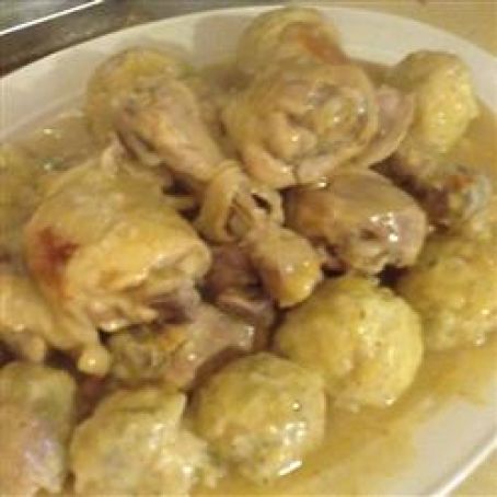 Old Fashioned Chicken and Dumplings