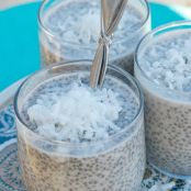 CHIA SEED COCONUT CREAM PIE PUDDING