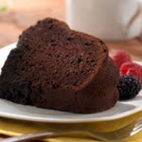 Delicious Moist Chocolate Cake (Splenda)