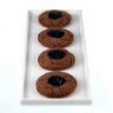 Peanut Butter Cookies with Blackberry Jam