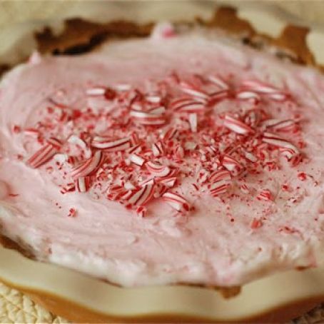 Peppermint Ice Cream Candy Pie