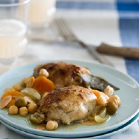 Slow Cooker Moroccan Chicken with Apricots, Olives and Almonds
