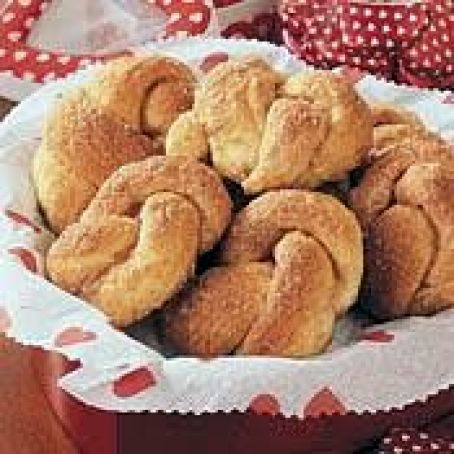 Cinnamon Love Knots