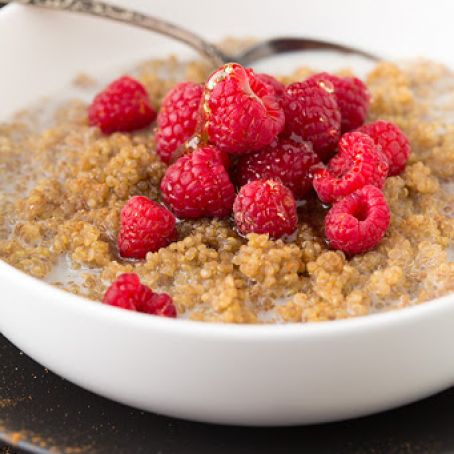 Chai Spiced Breakfast Quinoa